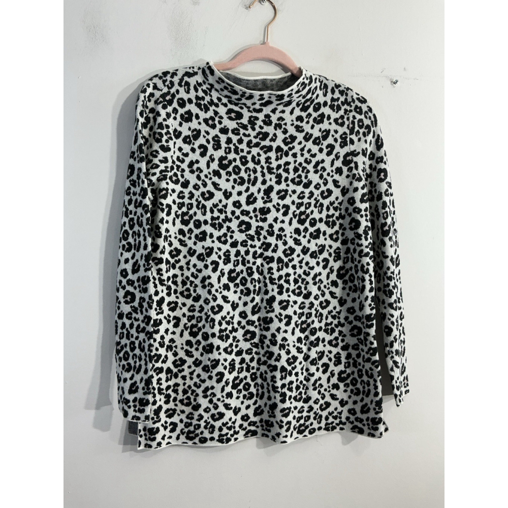 Womans Loft Petite Long Sleeve Pullover Sweater MP Black White Animal Print
